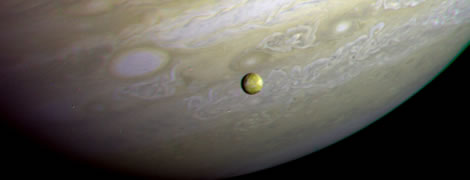 I study the magnetosphere of Jupiter and Saturn.